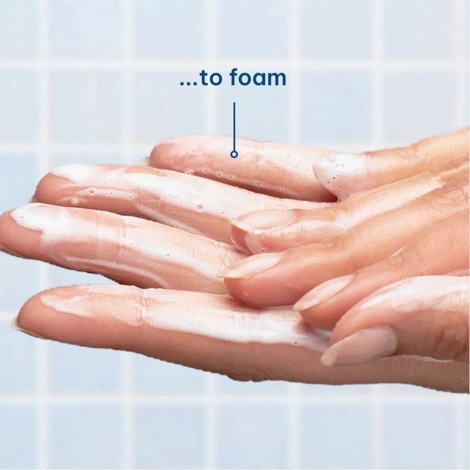Cetaphil Hydrating Foaming Cream Cleanser (For Normal To Dry, Sensitive Skin With Prebiotic Aloe) 473ml
