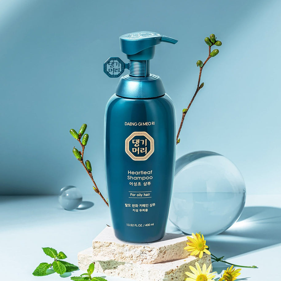 DAENG GI MEO RI Hair Loss Care Shampoo For Oily Scalp (Anti-Hairloss + Deep Cleanse) 400ml