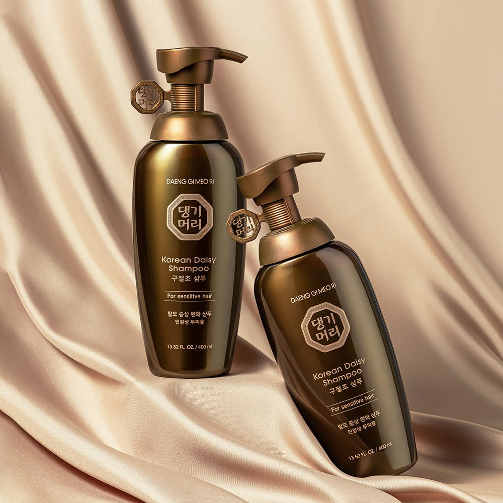 DAENG GI MEO RI Korean Daisy Shampoo for Sensitive Hair 400ml