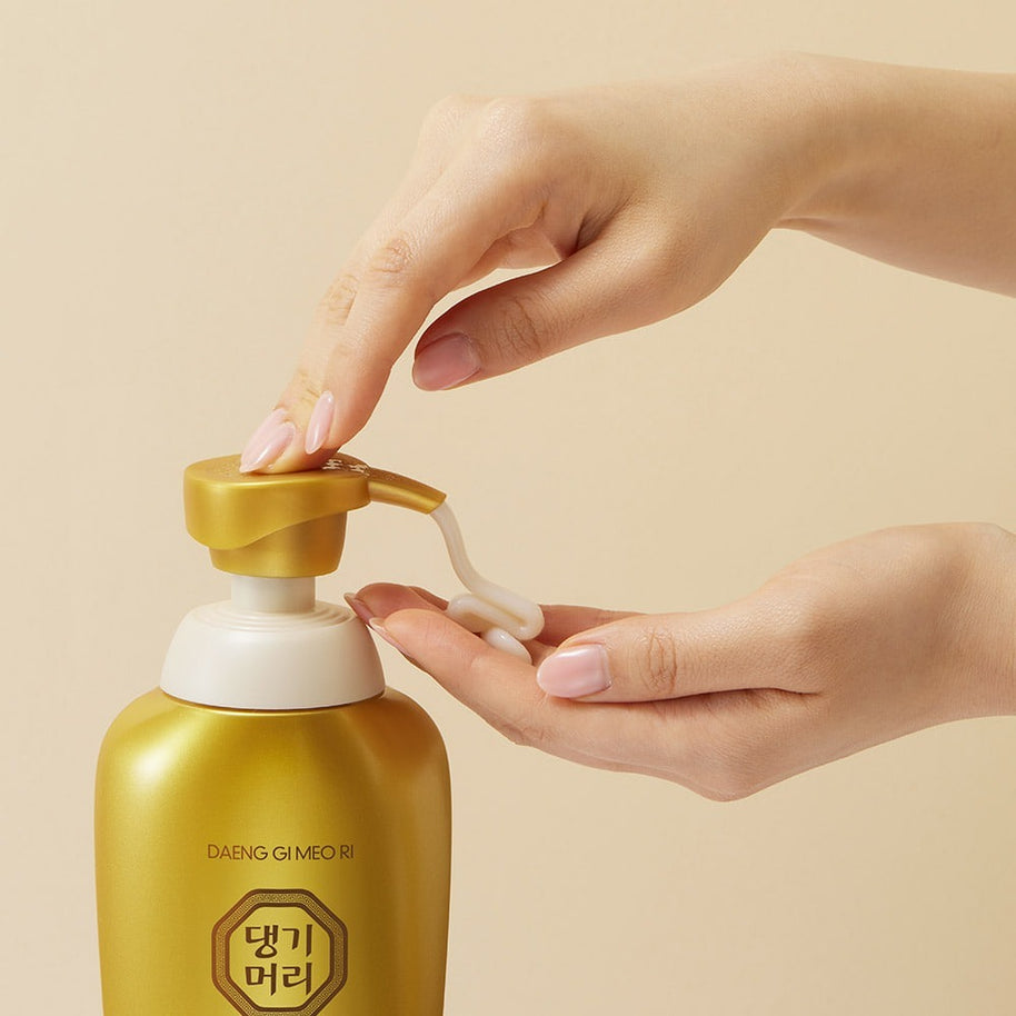 Daeng Gi Meo Ri Yula Gold Shampoo 500ml & Conditioner 500ml